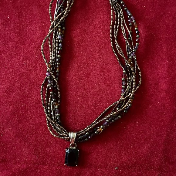 Jewelry - Beaded Necklace w/Dark Burgundy Crystal Pendant Adjustable